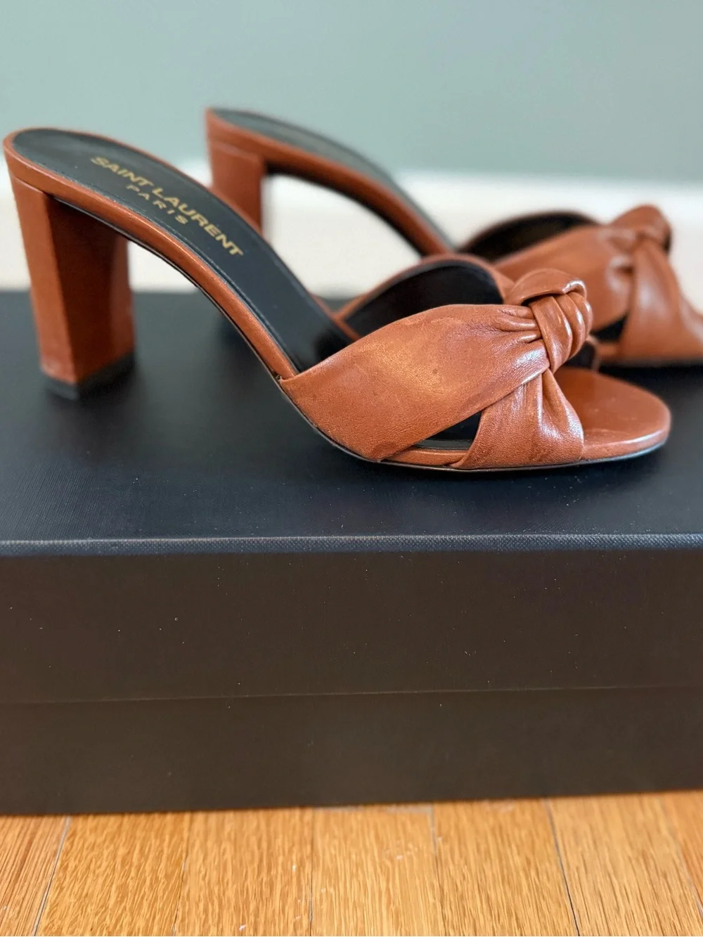 Yves Saint Laurent Tan Knot-Front Leather Sandal Mules
